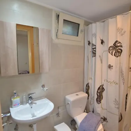 Domenica House Apartment *
