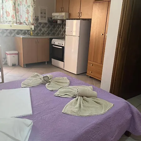 Domenica House Апартаменты