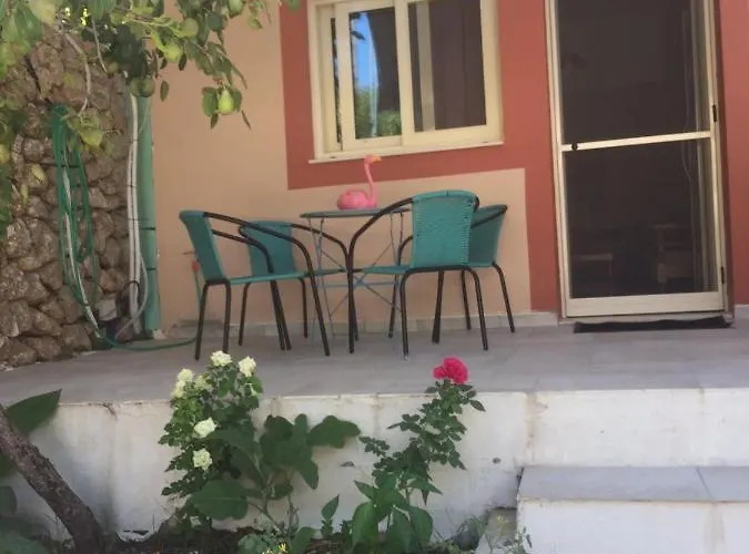 Domenica House Apartman Kondaraíni