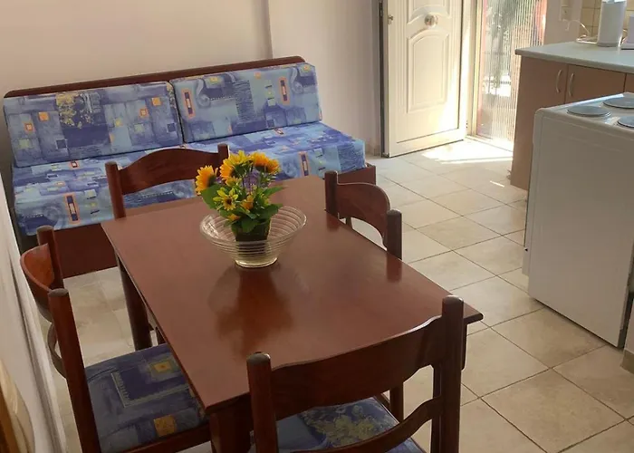 Domenica House Apartman *