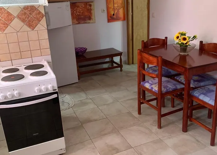 Domenica House Apartman Kondaraíni